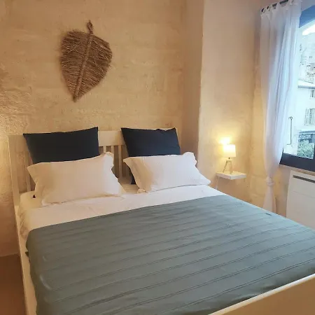 Apartment Le Nid De St-marc Villeneuve-les-Avignon